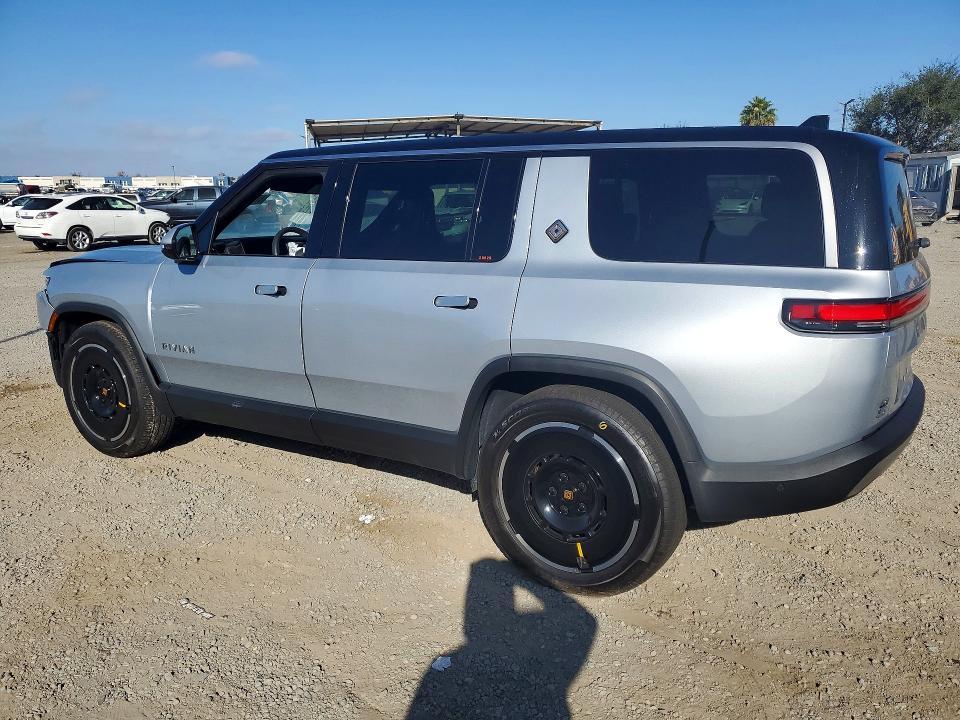 2025 Rivian R1S — VIN 7PDSGBBA2SN047695, şəkil 2