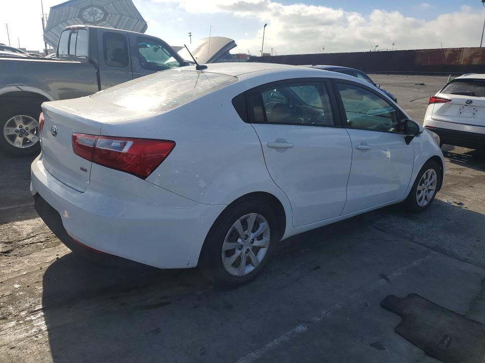 2016 KIA Rio — VIN KNADM4A30G6611575, şəkil 3