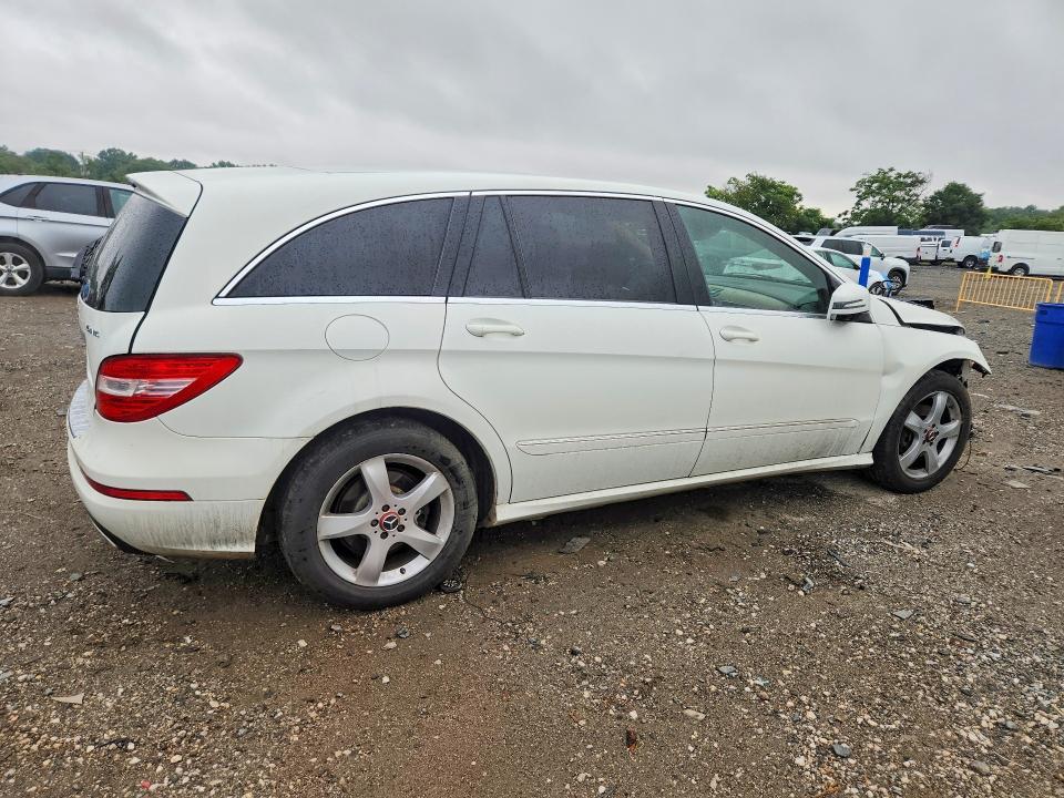 4JGCB6FE8BA128461 2011 Mercedes-Benz R-Class photo no. 3
