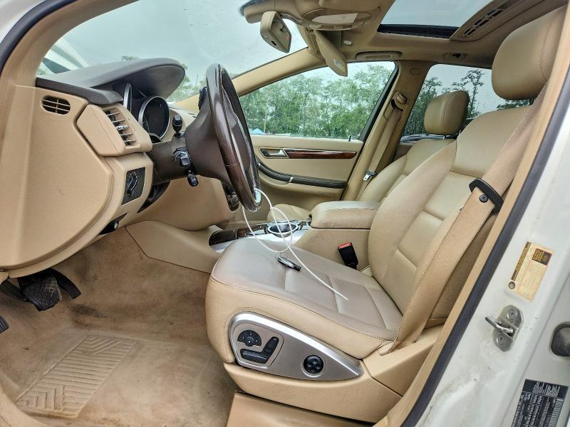 4JGCB6FE8BA128461 2011 Mercedes-Benz R-Class photo no. 7