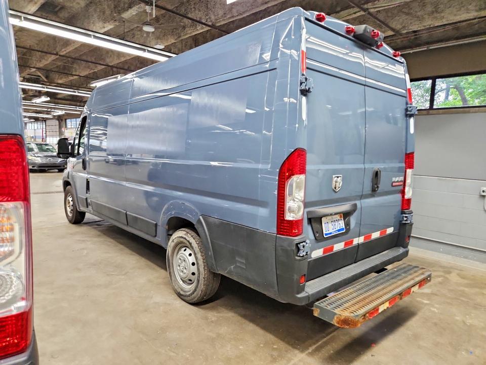 2020 RAM Promaster — VIN 3C6URVJG8LE145032, şəkil 2
