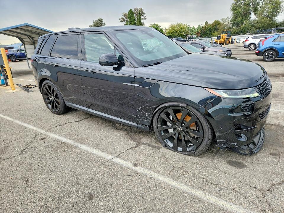 2025 Land Rover Range Rover — VIN SAL1P9EU3SA486132, şəkil 4