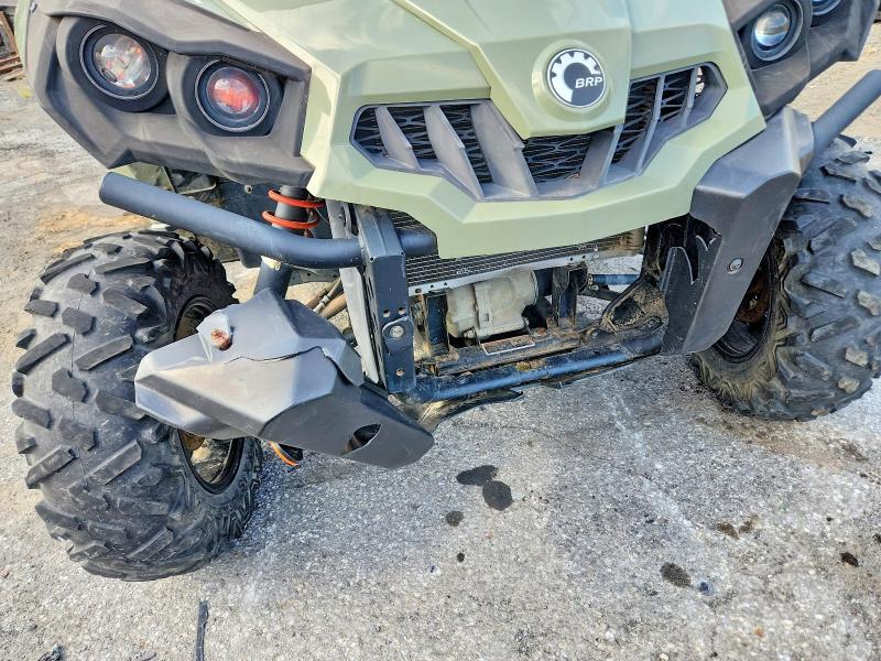 3JBKGAN20KJ001075 2019 Can-Am Commander photo no. 9