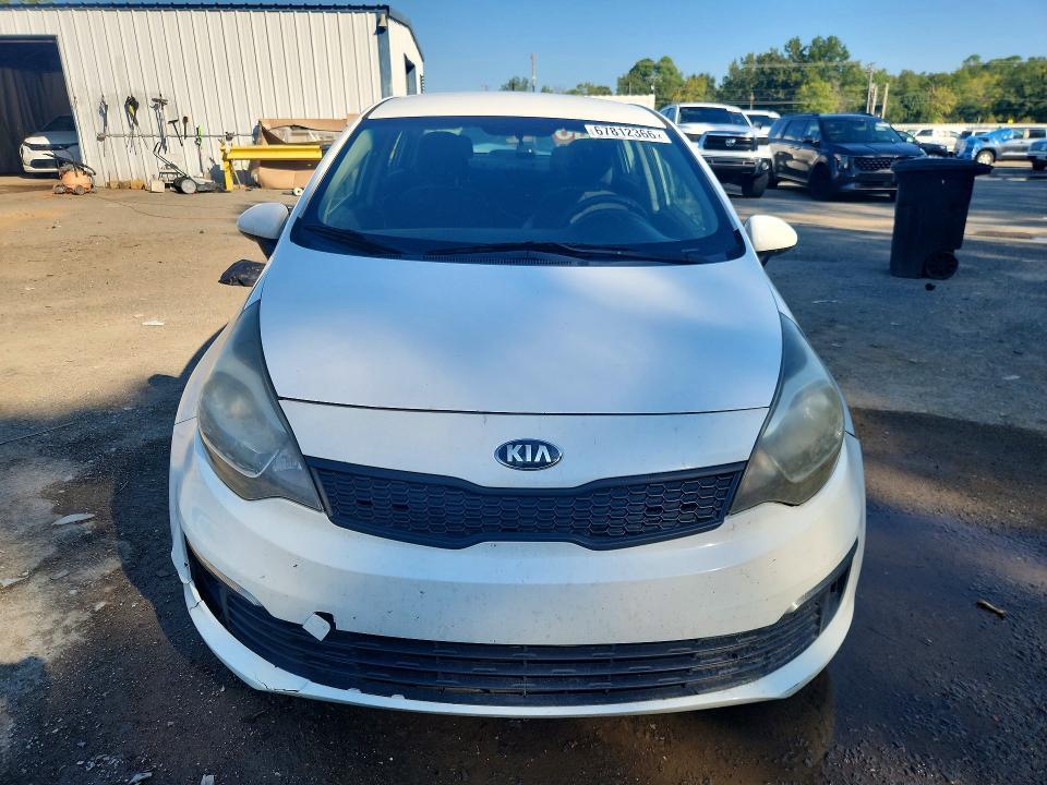 KNADM4A37H6048011 2017 KIA Rio photo no. 5
