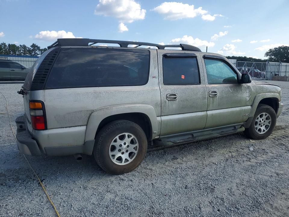 3GNFK16Z95G211112 2005 Chevrolet Suburban photo no. 3