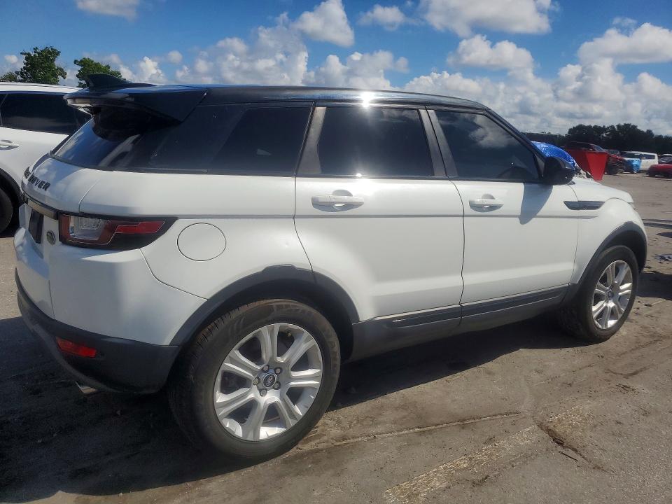 SALVP2RX3JH322480 2018 Land Rover Range Rover photo no. 3