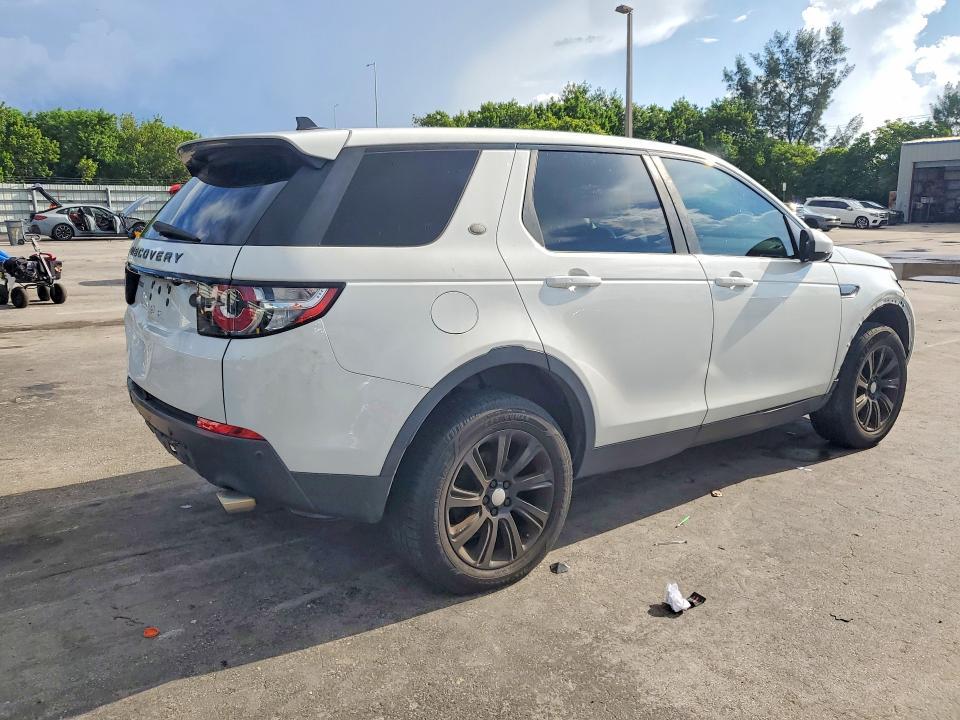 2016 Land Rover Range Rover — VIN SALCP2BG3GH557794, фото 3