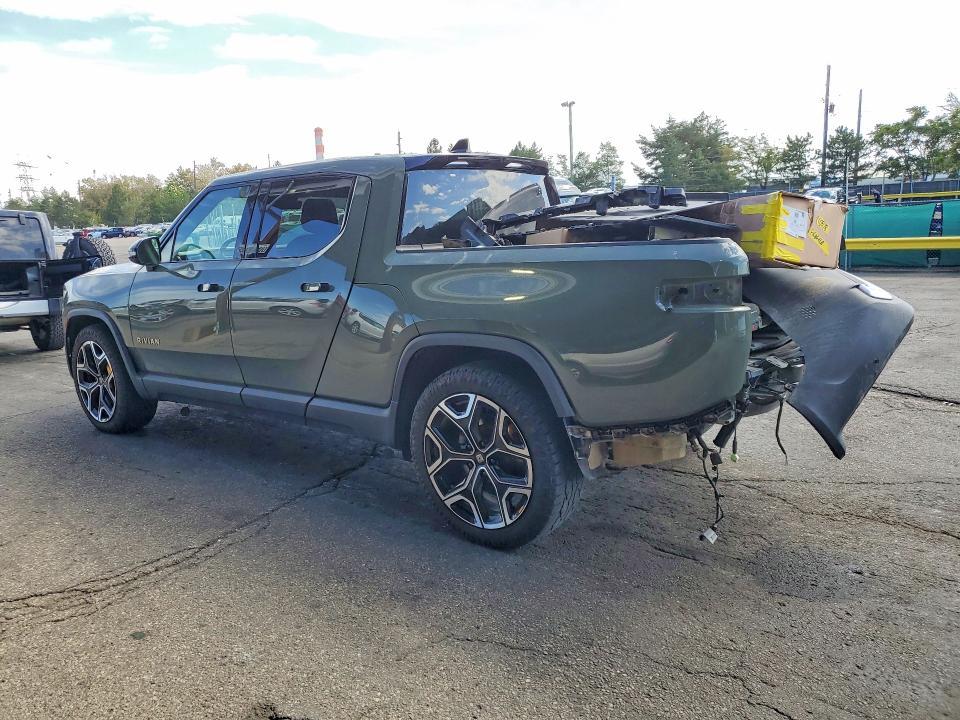2022 Rivian R1T — VIN 7FCTGAAL9NN005127, şəkil 2