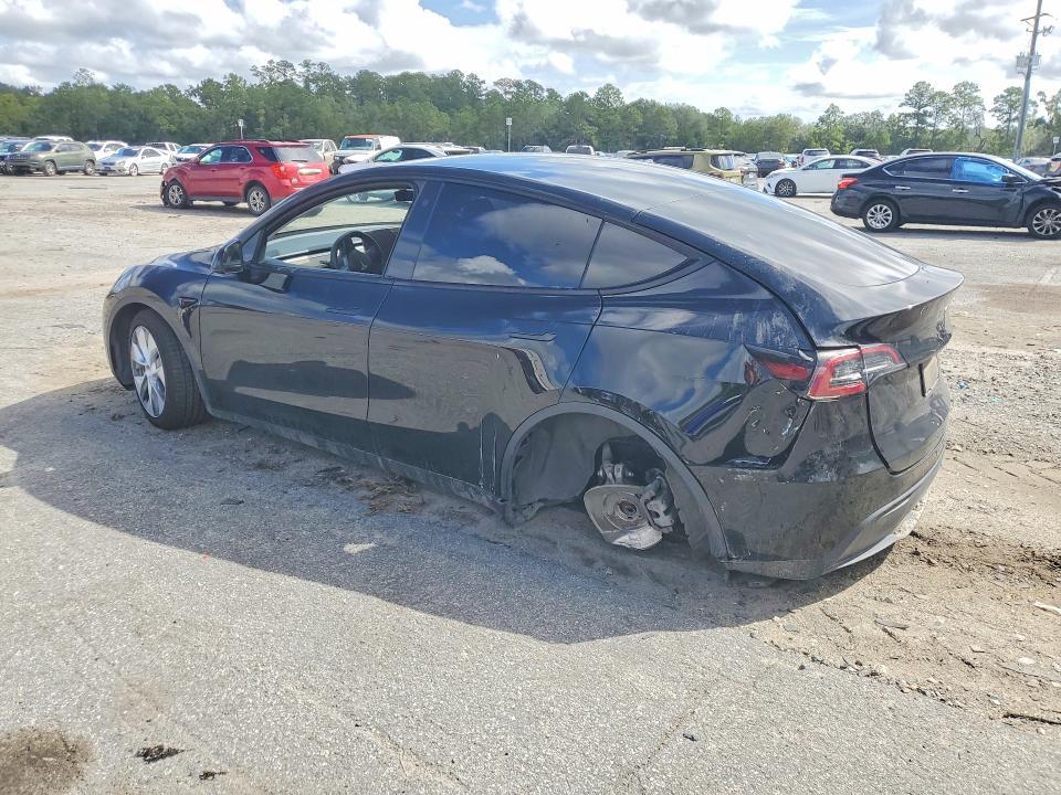 7SAYGDEE4NF431690 2022 Tesla MODEL Y photo no. 2