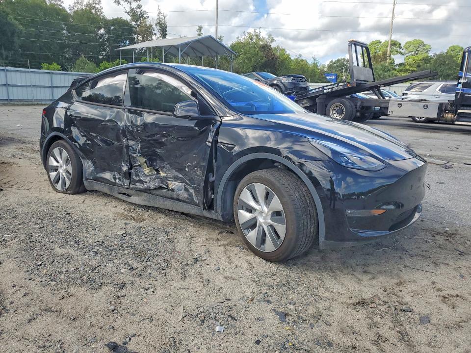 7SAYGDEE4NF431690 2022 Tesla MODEL Y photo no. 4