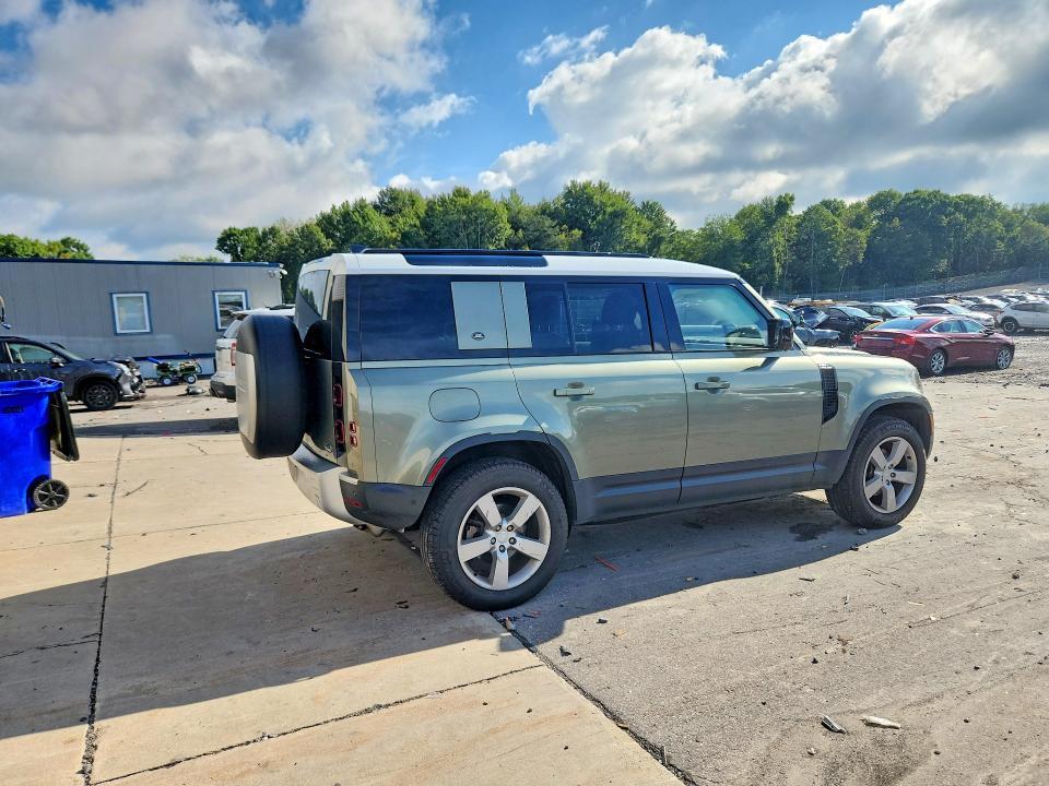 SALEJ7RX8N2084309 2022 Land Rover Defender photo no. 3