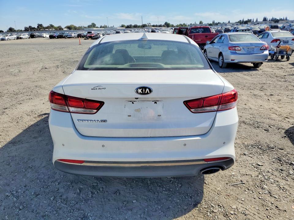 5XXGT4L39GG081074 2016 KIA Optima photo no. 6