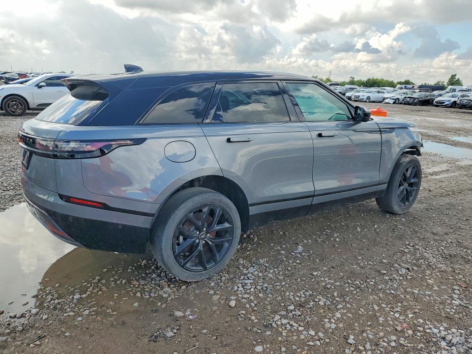 SALYL2EX5TA817225 2026 Land Rover Range Rover photo no. 3