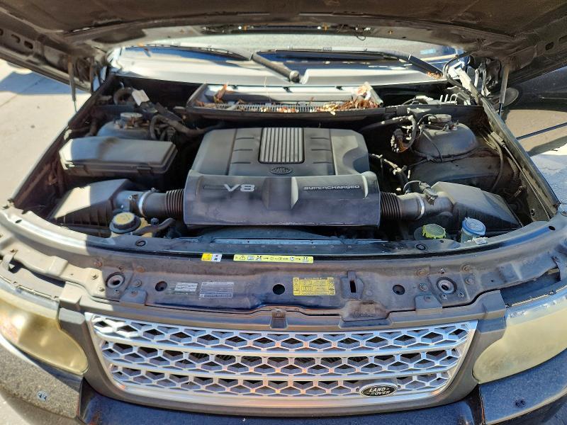 SALMF1E44AA327040 2010 Land Rover Range Rover photo no. 12