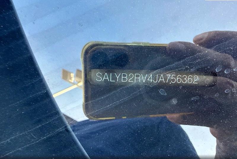SALYB2RV4JA756362 2018 Land Rover Range Rover photo no. 10