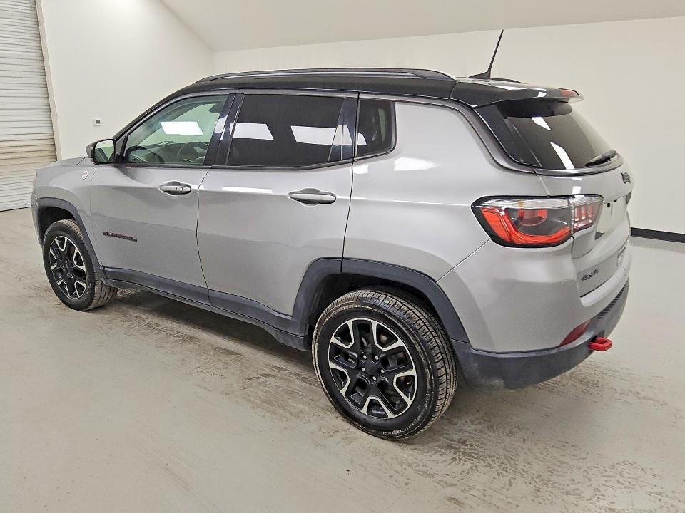 2019 Jeep Compass — VIN 3C4NJDDB7KT817073, şəkil 2