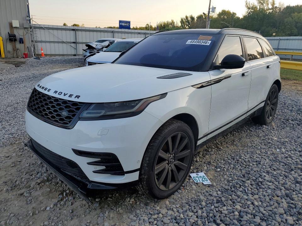 SALYM2RN0JA733235 2018 Land Rover Range Rover photo no. 1