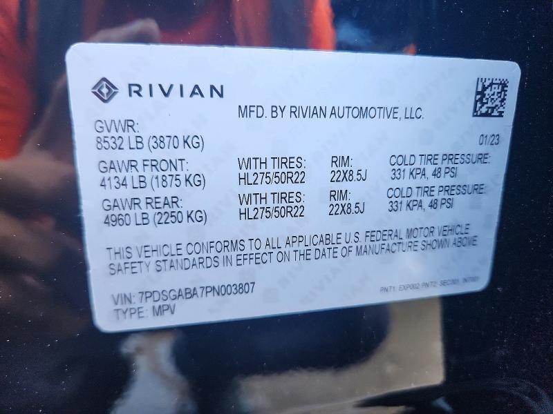 7PDSGABA7PN003807 2023 Rivian R1S photo no. 14
