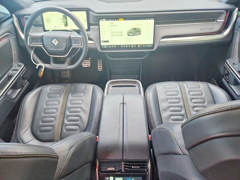 7PDSGABA7PN003807 2023 Rivian R1S photo no. 8