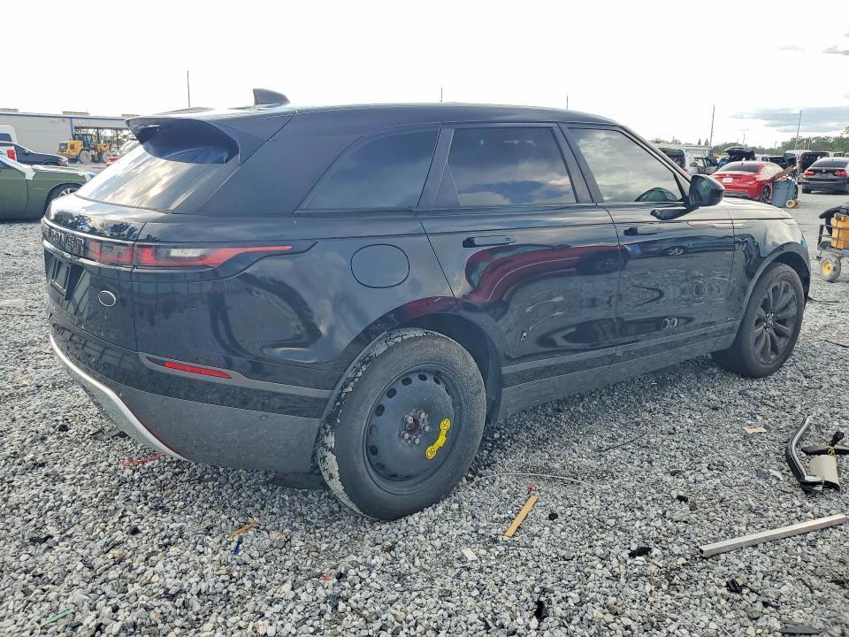 SALYL2RN6JA717060 2018 Land Rover Range Rover photo no. 3