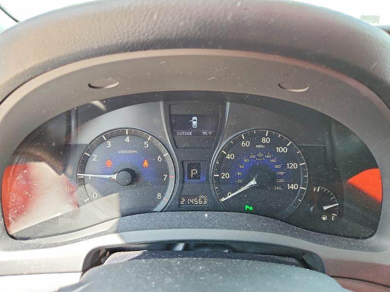 2T2ZK1BA7AC025610 2010 Lexus RX photo no. 9
