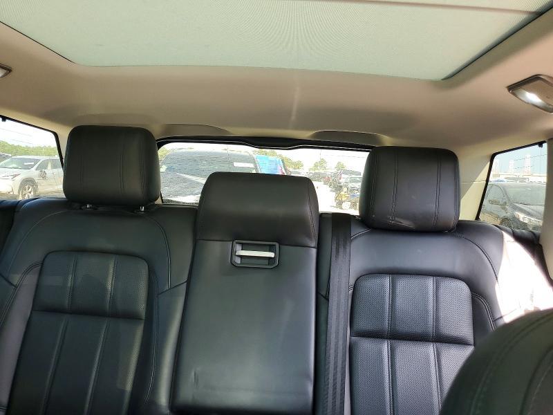 SALWR2SU0LA895749 2020 Land Rover Range Rover photo no. 10