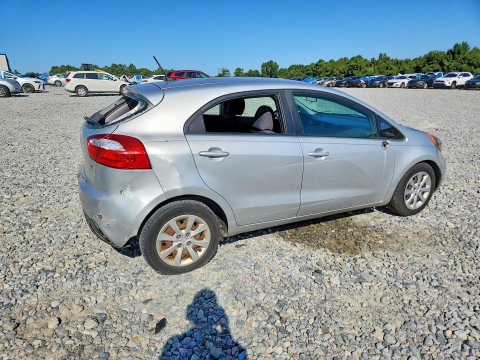 KNADM5A36D6128383 2013 KIA Rio photo no. 3