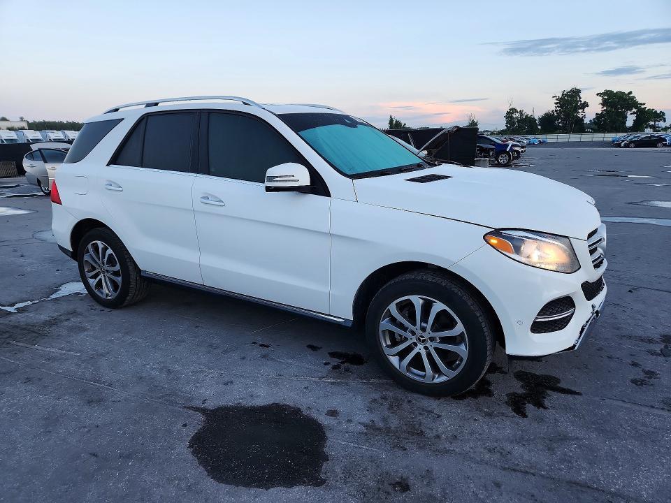 4JGDA5JB3JB181429 2018 Mercedes-Benz GLE-Class photo no. 4