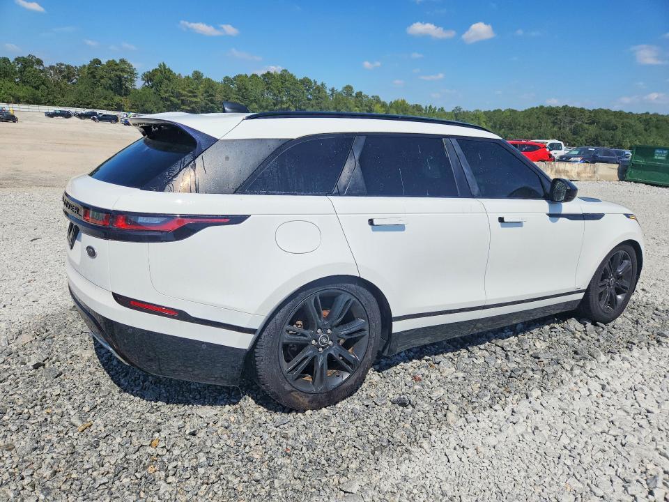 SALYM2RVXJA749281 2018 Land Rover Range Rover photo no. 3