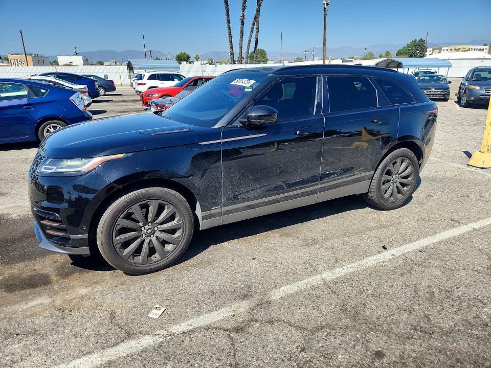 2018 Land Rover Range Rover — VIN SALYL2RV0JA758168, şəkil 1