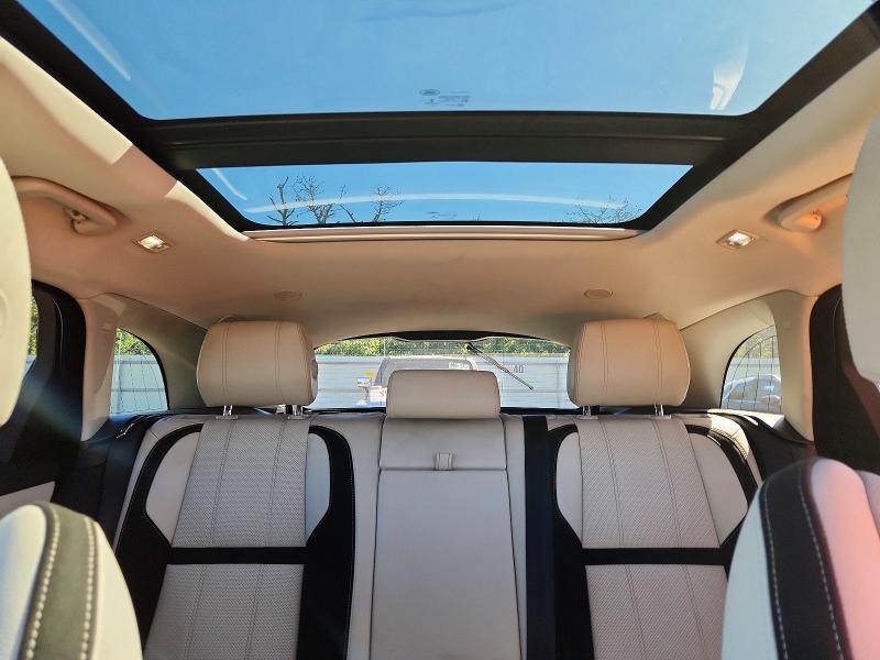2021 Land Rover Range Rover — VIN SALYJ2EX5MA315175, фото 10