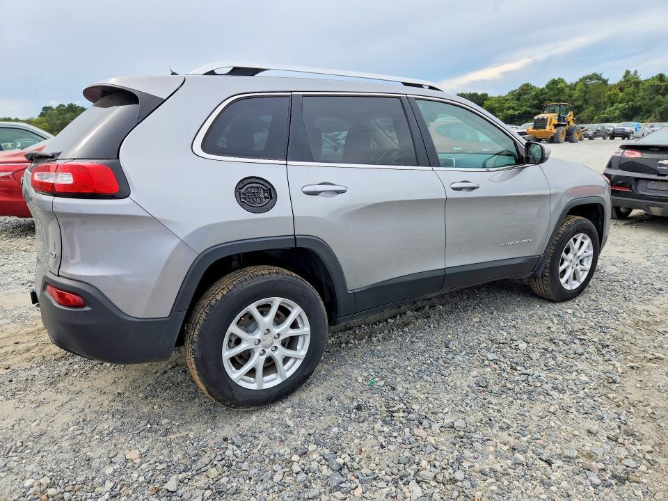 1C4PJMCS2EW318156 2014 Jeep Cherokee photo no. 3