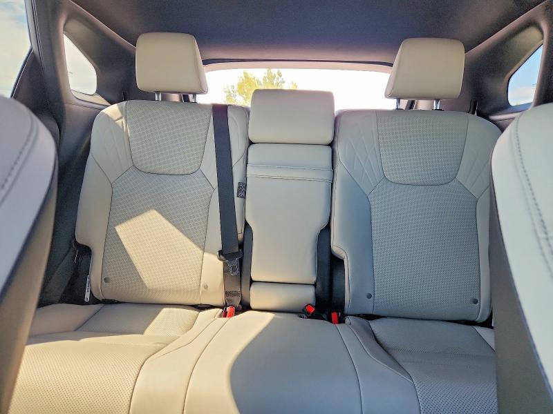 2026 Lexus RX — VIN 2T2BAMBAXTC070856, şəkil 19