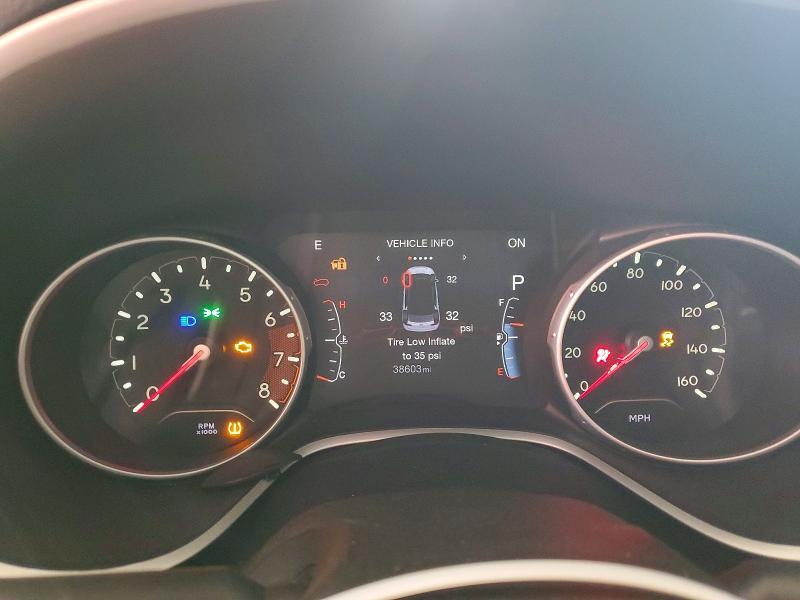 3C4NJDBB6HT672068 2017 Jeep Compass photo no. 9