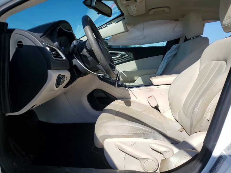 1C3CCCAB3FN689327 2015 Chrysler 200 photo no. 7