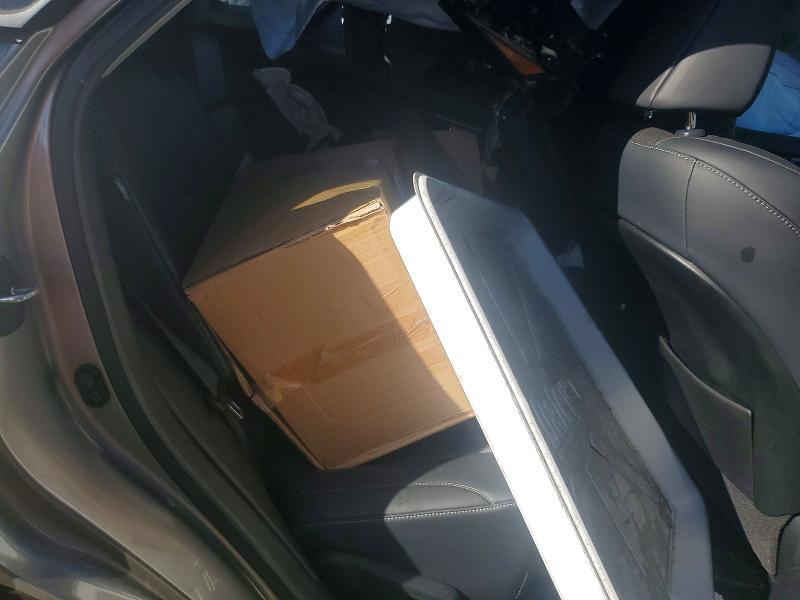 2021 Lexus RX — VIN 2T2HZMDAXMC270038, şəkil 11