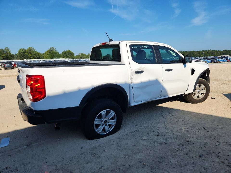 2025 Ford Ranger — VIN 1FTER4BH0SLE18310, şəkil 3