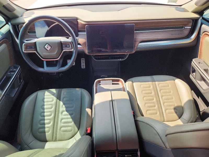 7PDSGBBA3PN024840 2023 Rivian R1S photo no. 8