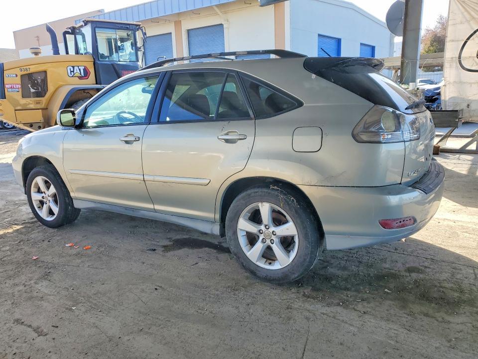 2T2GA31U75C033911         2005 Lexus RX photo no. 2