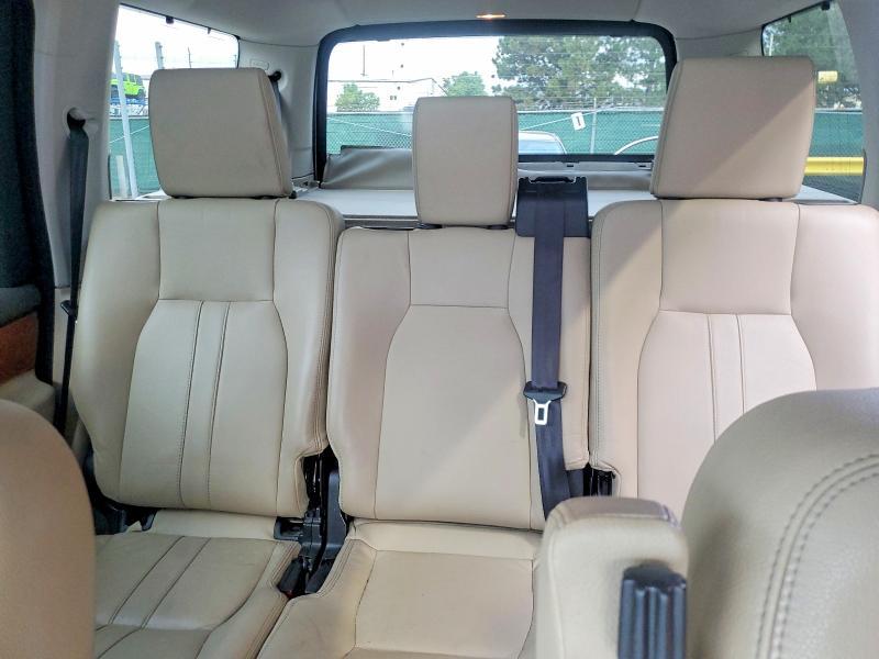 SALAG2V62FA760905 2015 Land Rover LR4 photo no. 10