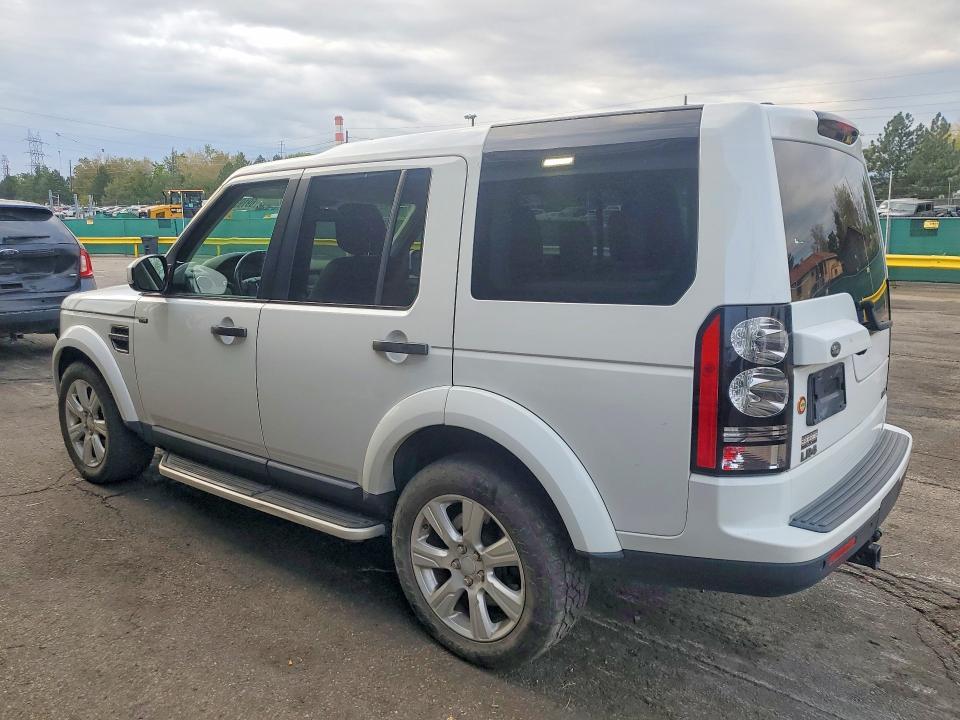 SALAG2V62FA760905 2015 Land Rover LR4 photo no. 2
