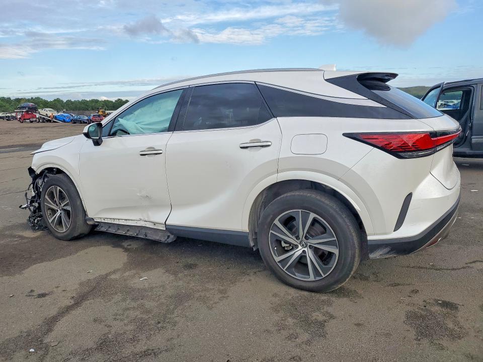 2023 Lexus RX — VIN 2T2BAMCA1PC031559, şəkil 2