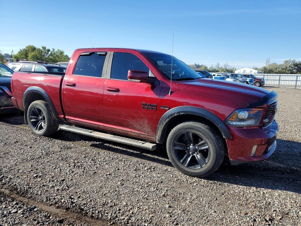 2018 RAM 1500 — VIN 1C6RR7MT2JS213975, şəkil 4