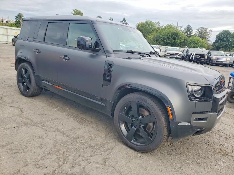 2026 Land Rover Defender — VIN SALEWEEE8T2487147, şəkil 4