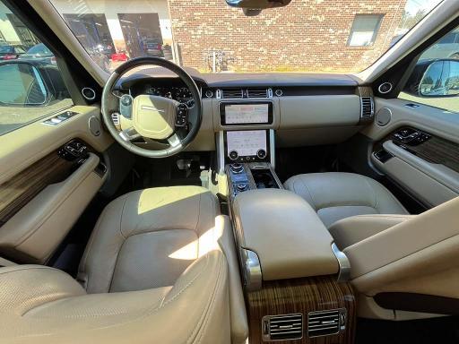SALGS2SV0JA383312 2018 Land Rover Range Rover photo no. 10
