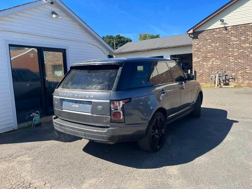 SALGS2SV0JA383312 2018 Land Rover Range Rover photo no. 3