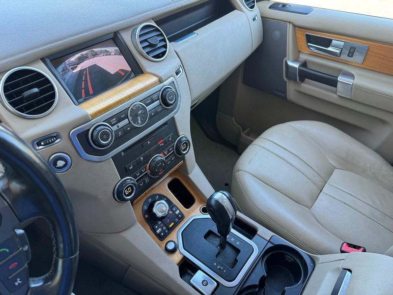 SALAG2D40CA650821         2012 Land Rover LR4 photo no. 11
