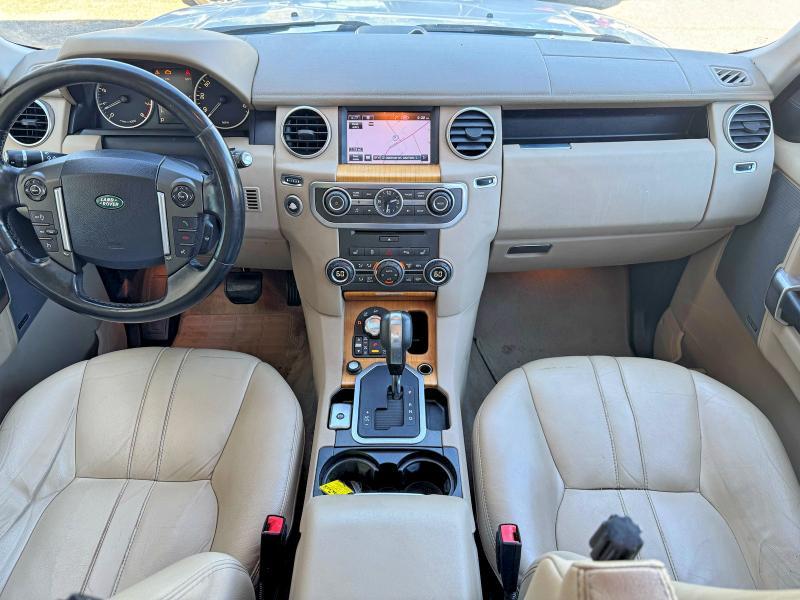 SALAG2D40CA650821         2012 Land Rover LR4 photo no. 9