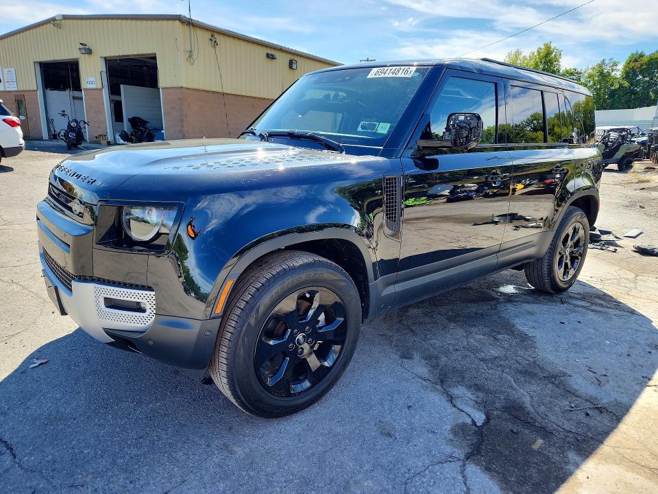 2024 Land Rover Defender — VIN SALEJ7EX4R2281411, фото 1