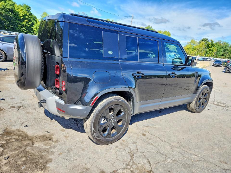 2024 Land Rover Defender — VIN SALEJ7EX4R2281411, фото 3